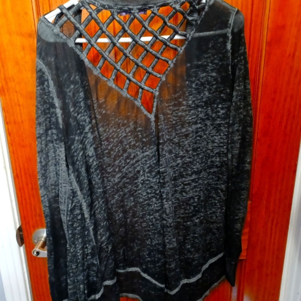 Lightweight t-shirts style jacket